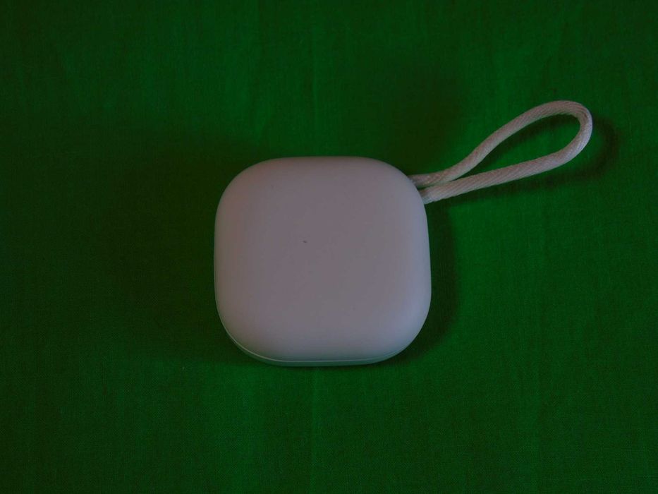 Блютуз навушники Omthing Airfree Pods TWS білого кольору стан ідиал