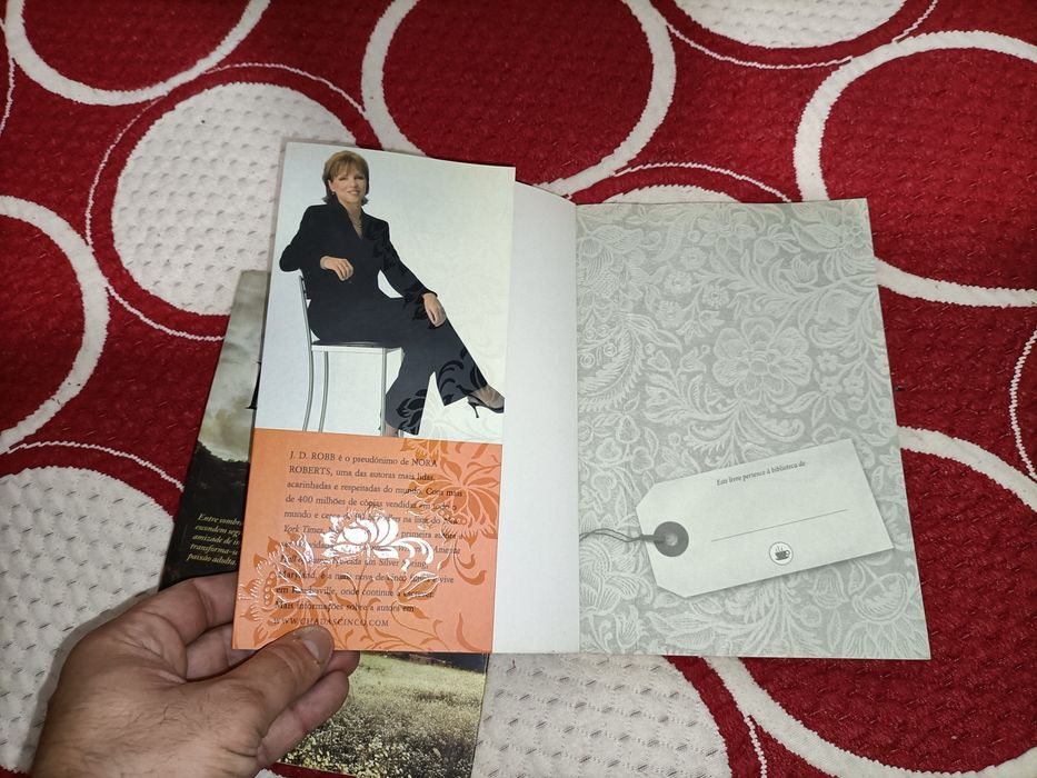 Nora Roberts+J.D Robb_2 Livros