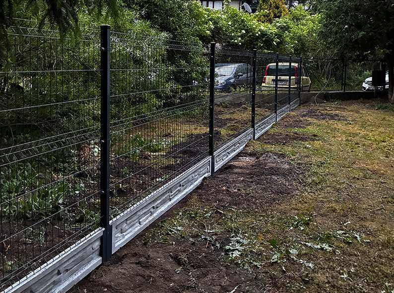 Nowoczesne Ogrodzenia Panelowe 3D z Montażem! Szybka darmowa wycena