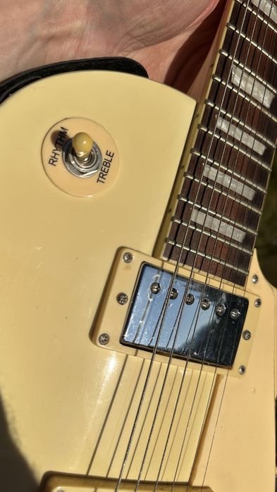Guitarra Electrica - Beige - J & D
