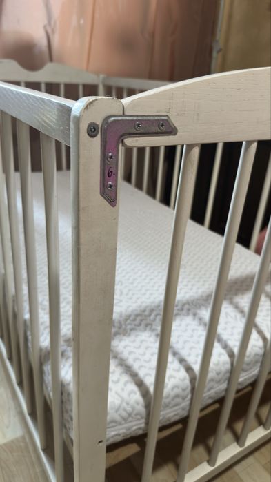 Дитяча кроватка б/у