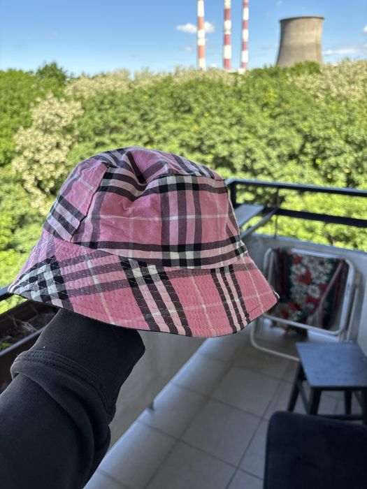 Czapka Burberry luxury