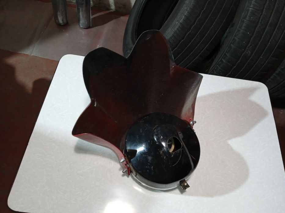 Фара на ИЖ.      .