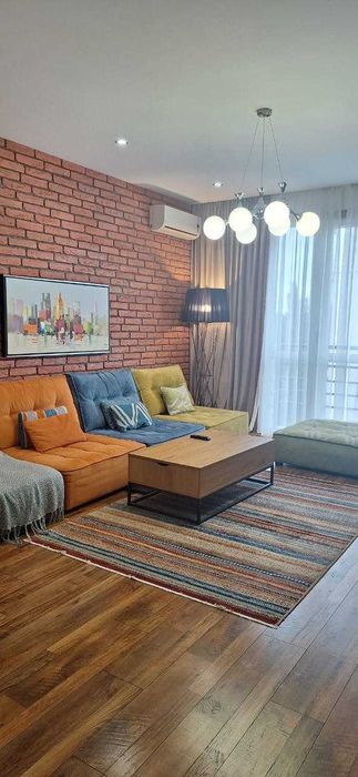 Продаж  4х.кімн. квартири 132м²   вул.Метрологічна ФЕОФАНІЯ