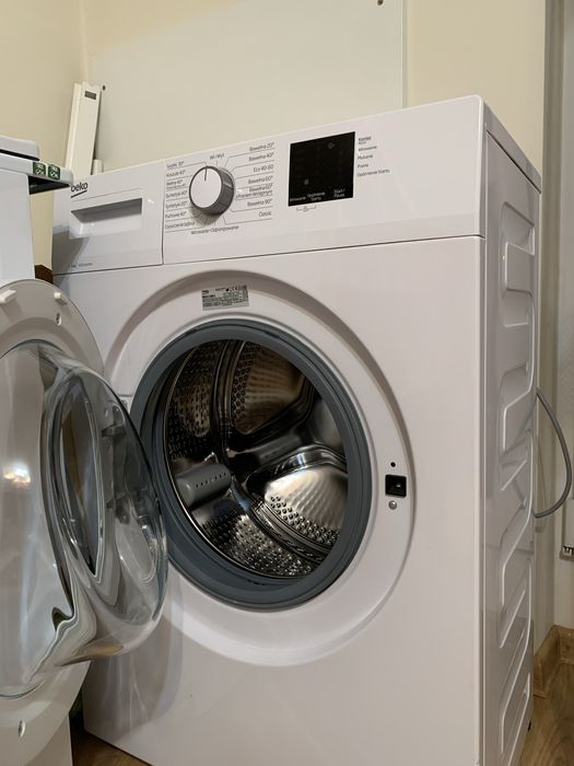 Sprzedam pralkę Beko. Stan idealny.