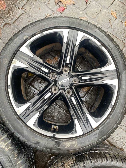 продам 3 диска Kia K5 GT  245/35/18 Pirelli P Zero