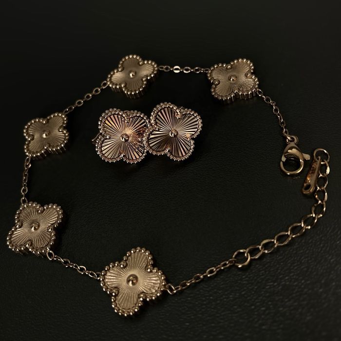 Жіночий браслет конюшина / женский браслет клевер ван клиф van cleef
