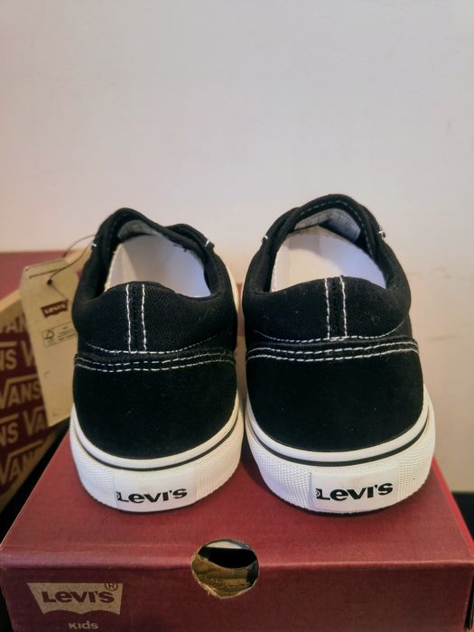 Levis Philly Originais Novas