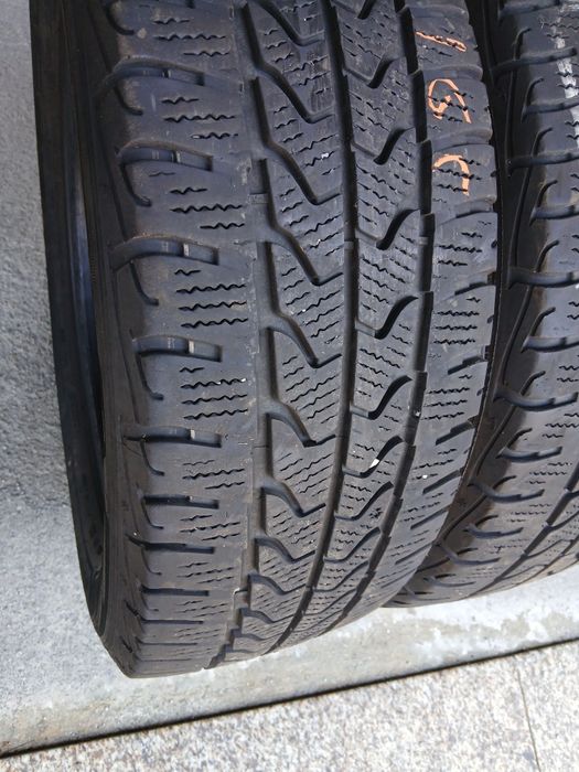 4 pneus 205/65R16 C Goodyear seminovos
