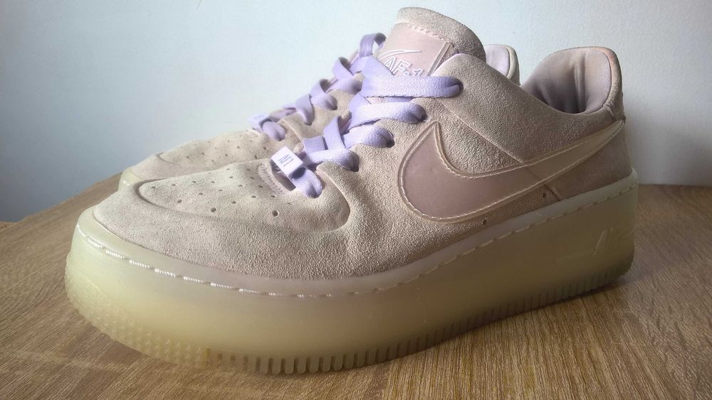 Nike Air Force 1 SAGE LOW LX tanio 89 zł
