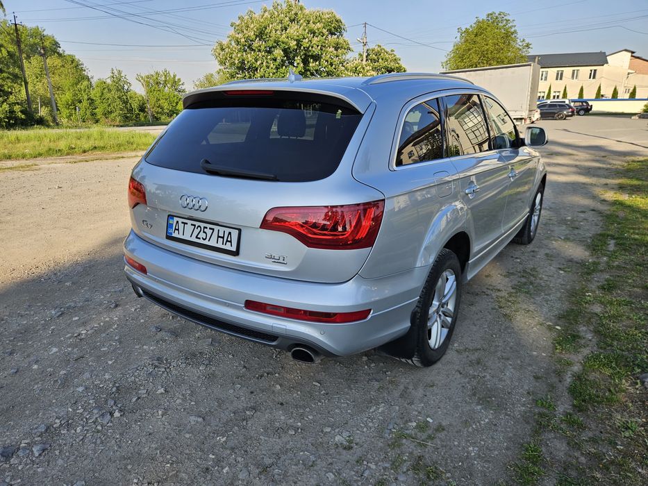 Audi Q7 2013 VIN WA1DGAFE3ED012403 фото оголошення 4 з 24