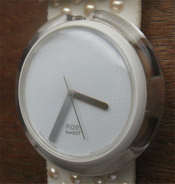 Swatch Pop Vintage - Haute Couture, Blanc De Blanc -PWBW10 4 (1 9 8 9)
