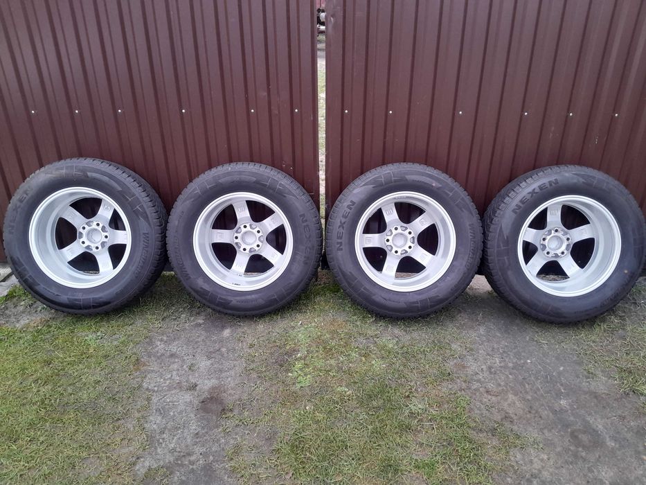 диски r16 5x114.3 зимові шини 215 70 nexen 2020рік як нові 8мм et45