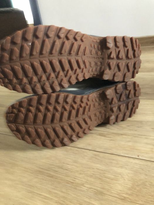 Трекінгові ботинки lowa INNOVO GTX MID
