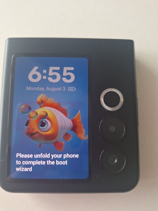 Vendo telemóvel novo