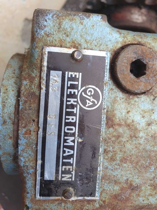 Napęd bramy motoreduktor przekłądnia 400v 2,2kW