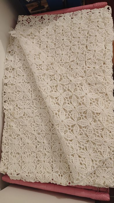 Toalha de mesa em renda