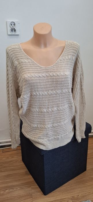 Sweter damski beżowy luźny splot S/M
