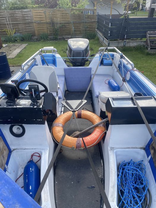 Łódź wędkarska motorowa 5,2 m, 115km