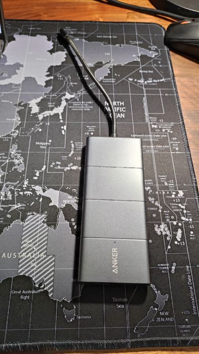 Hub Anker 565 usb-c