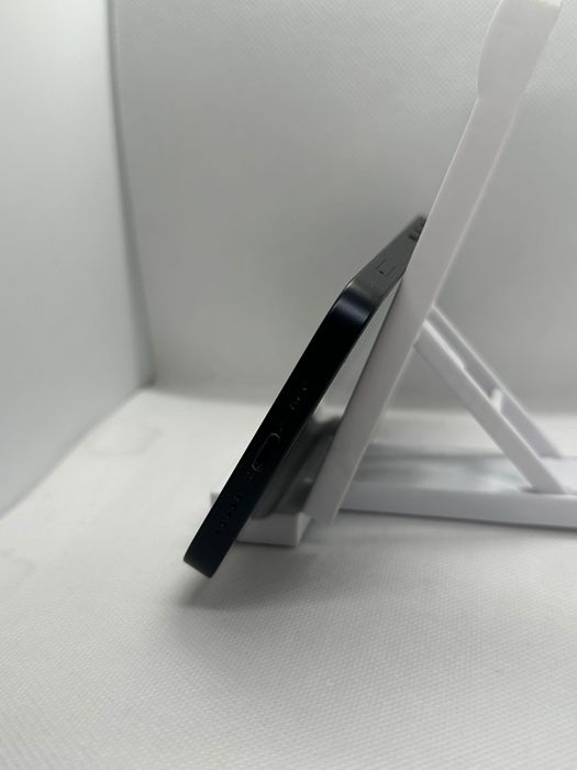 iPhone  12 64GB Black Neverlock