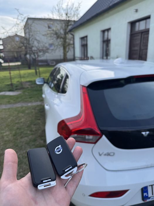 Mobilne dorabianie programowanie klucze samochodowe awaryjne otwieranie