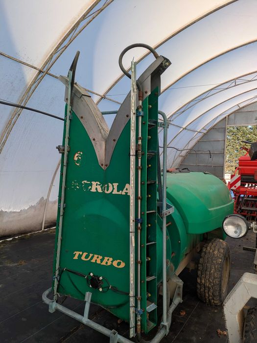 Opryskiwacz sadowniczy Agrola Turbo 1500