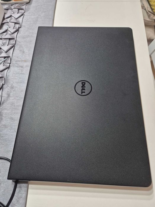 Dell inspiron 15 model 3552 na części