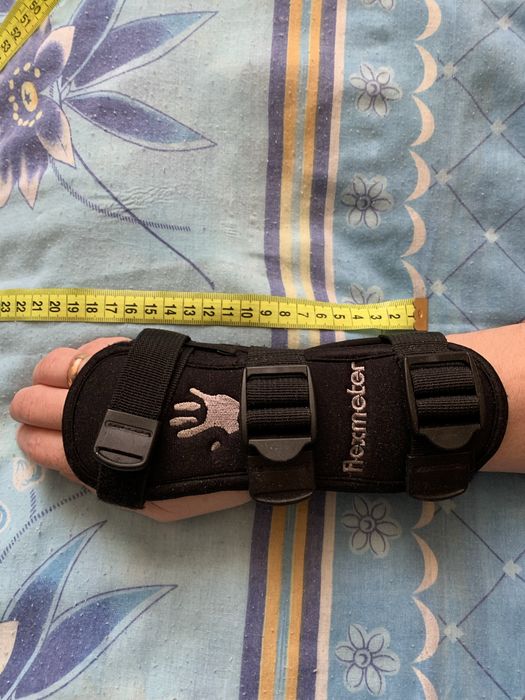 Продам бандаж на руку