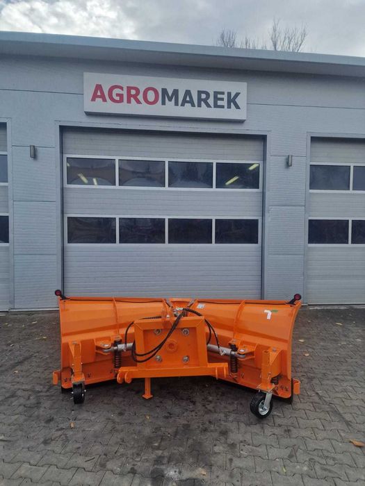 Pług hydrauliczny odśnieżny strzałkowy INTER-TECH 3.15m