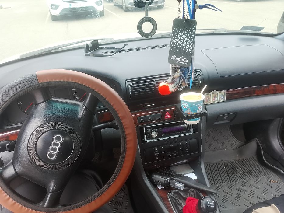 Ауді А4 В5 Чернігів