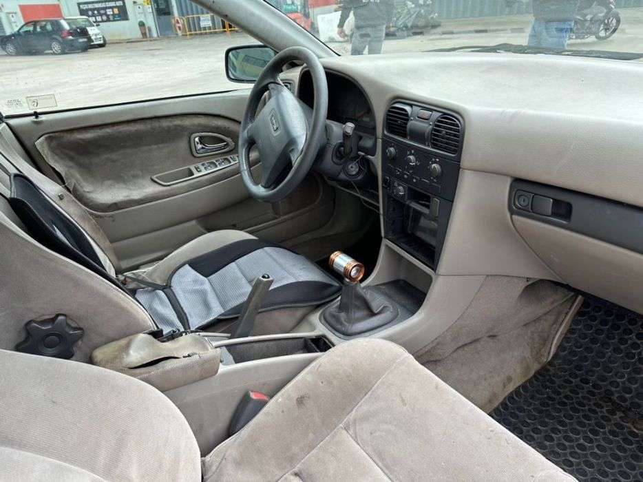Volvo V40 1.9 diesel 2001 para peças