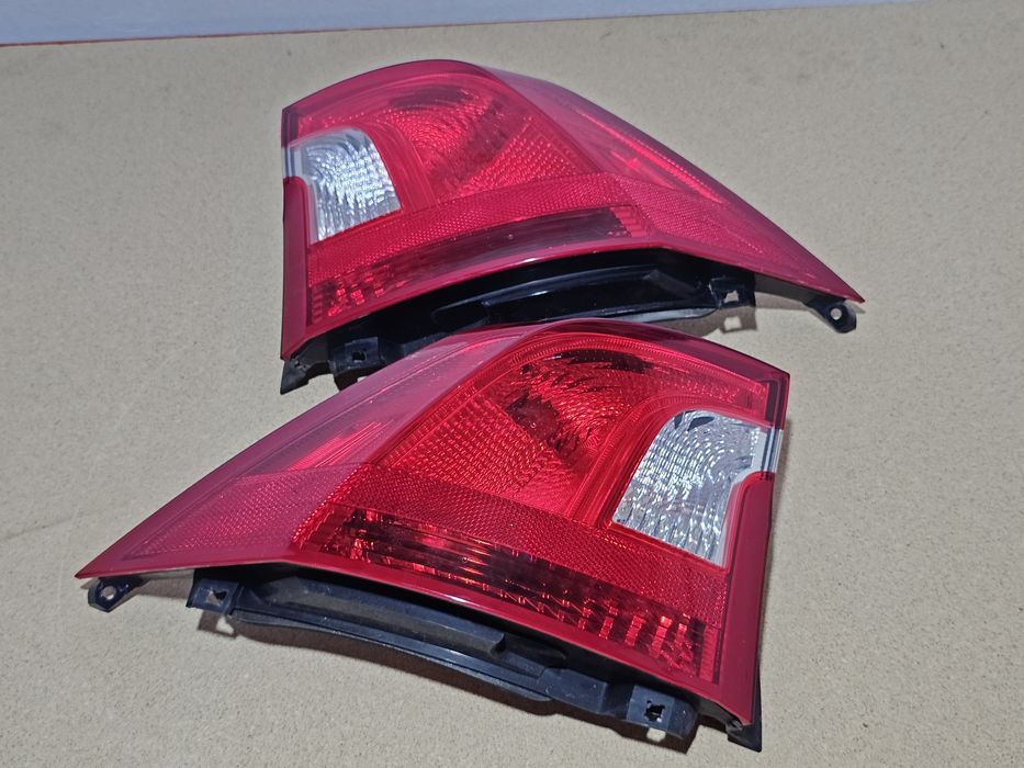 Lampa tylna lewa lub prawa Volvo S60 2010 do 2017