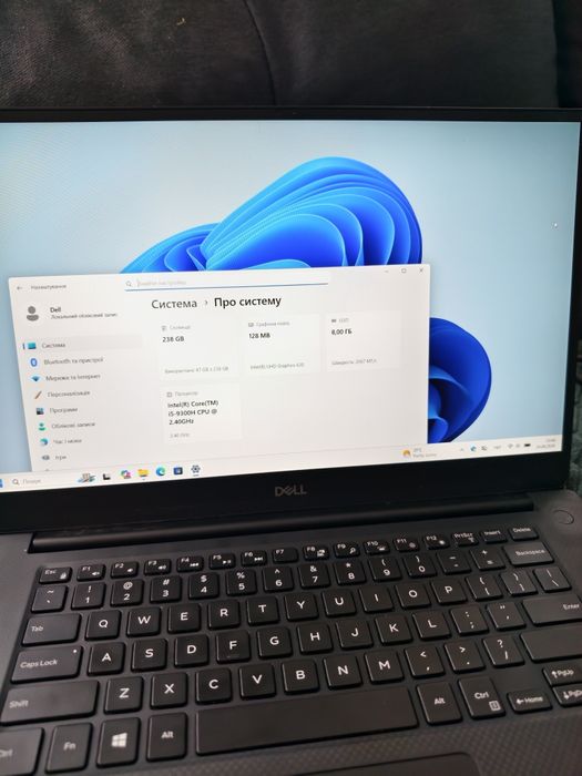 Ноутбук Dell XPS 15 7590 • 15.6" FHD • i5-9300H • 8/256GB