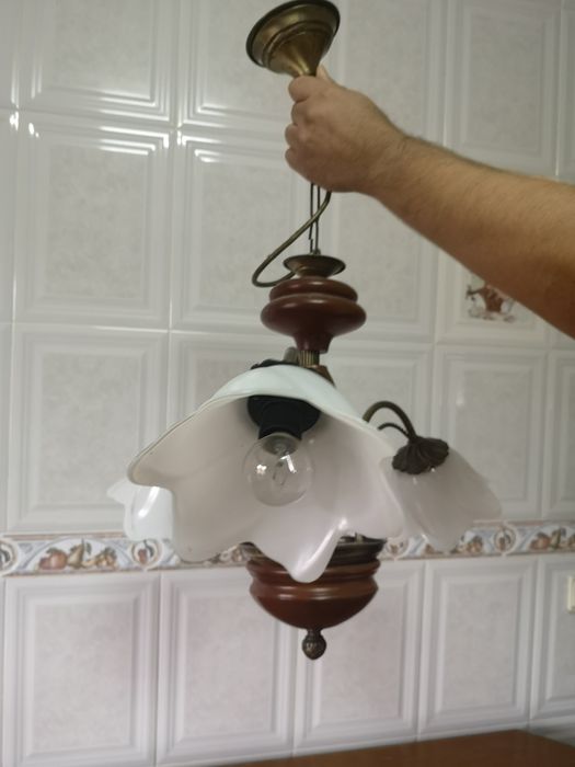 Candeeiro de tecto antigo