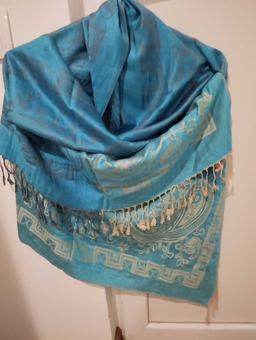 Симпатичный палантин, пашмина.