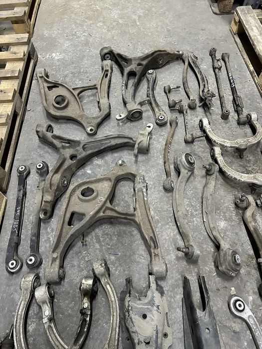 Важіль підвіски Мерседес W222,221,212,204,164 Ричаг подвески Mercedes