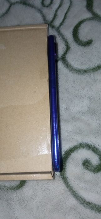 Продам-Xiaomi Redmi Note-7.    4/64gb.