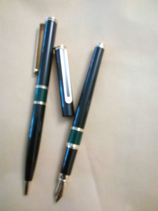 Conjunto de canetas