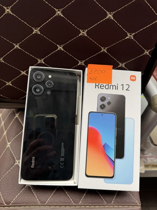 Телефон Redmi sams та моторола