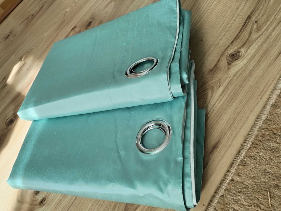 NOWE zasłony  ( kpl.2szt.)  jasne turkusowe na przelotkach