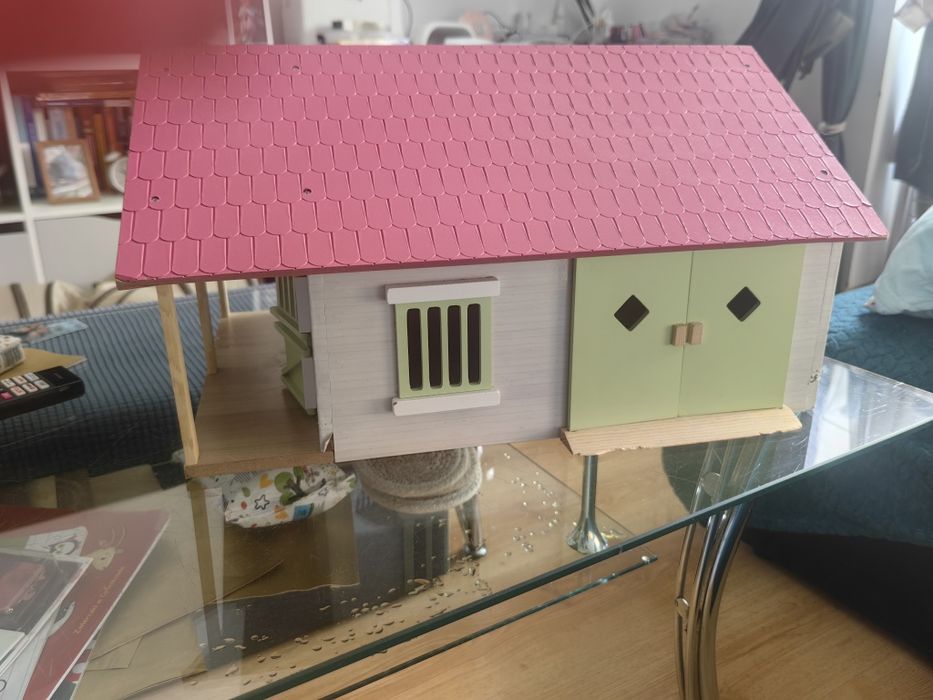 Stajnia drewniana z garażem Kids Globe