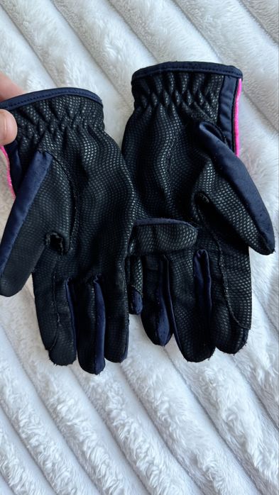 Перчатки для конного спорта