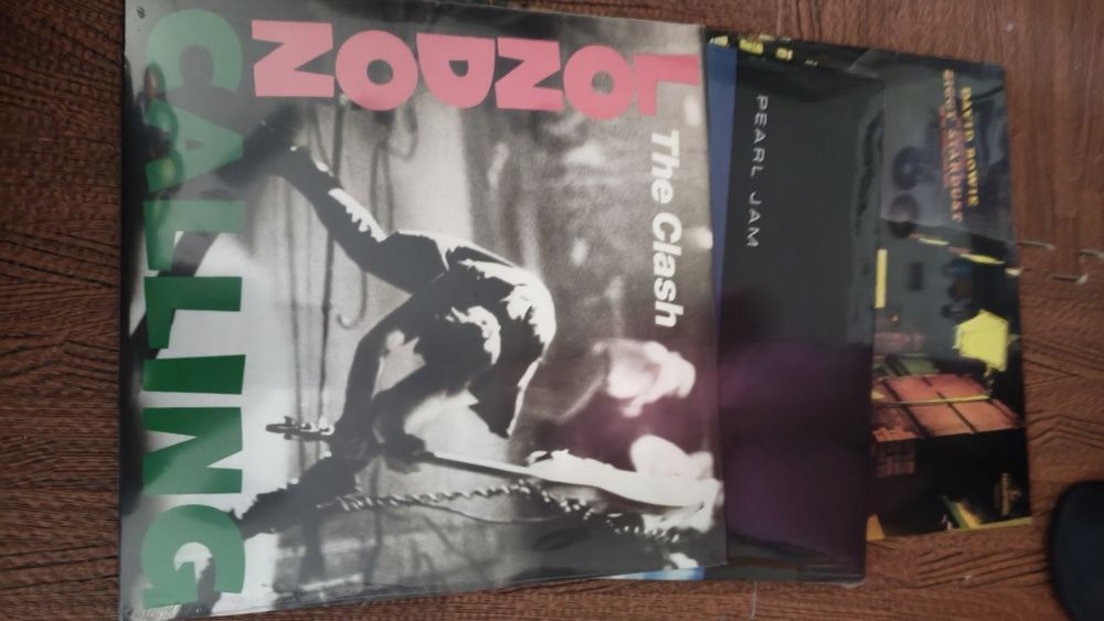 David Bowie Ziggy Stardust 
The Clash London Calling 2lps 
Pearl Jam y