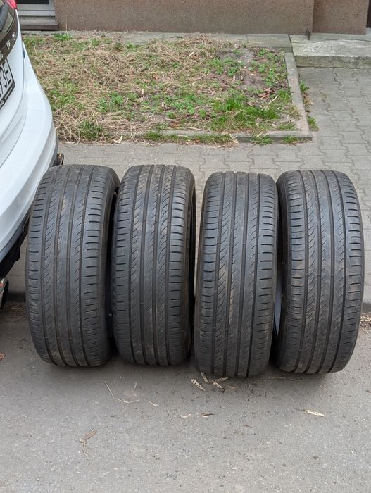 235/45/19 Pirelli Powergy komplet