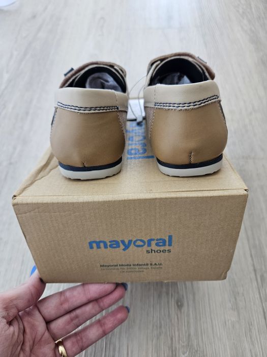 Sapatos/mocassins beige menino Mayoral 30 novo