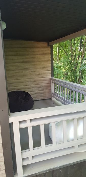 Квартира-котедж в центрі з видом на ліс