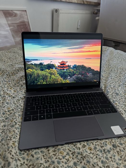 Huawei MateBook 13