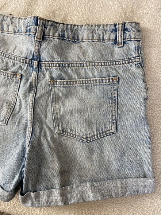 Шорти cropp 44р
