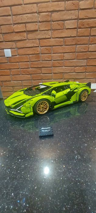 Lego technic 42115 Lamborghini  sian
